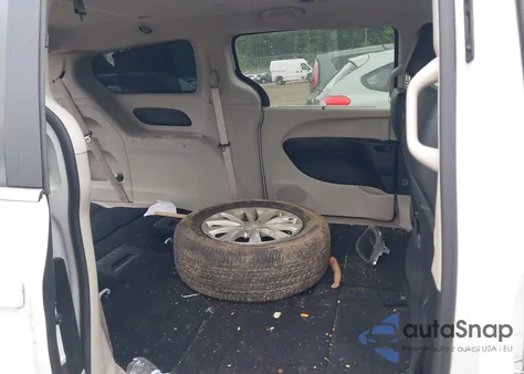 2018 Chrysler Pacifica Touring L z USA, uszkodzony, nr VIN 2C4RC1BG6JR280626